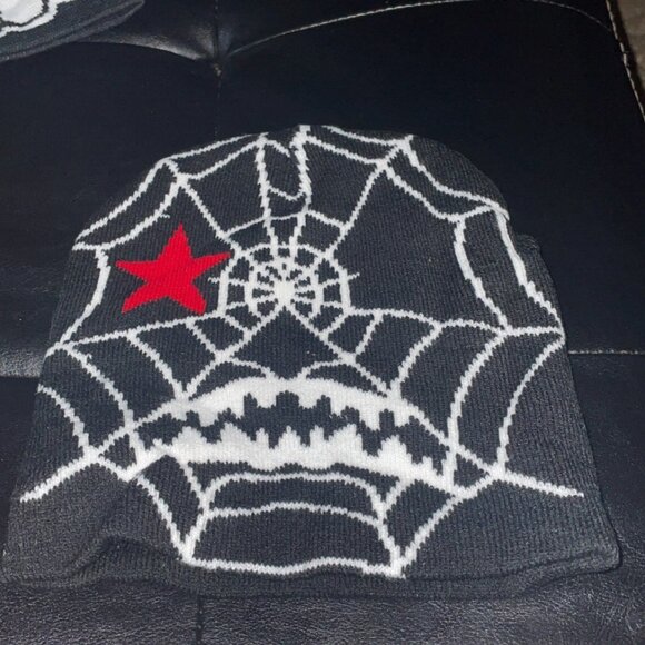 Other - Black and white y2k vintage beanie